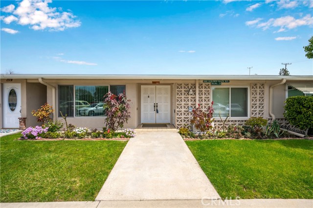 Detail Gallery Image 1 of 1 For 1881 Golden Rain Rd 23f,  Seal Beach,  CA 90740 - 2 Beds | 1 Baths