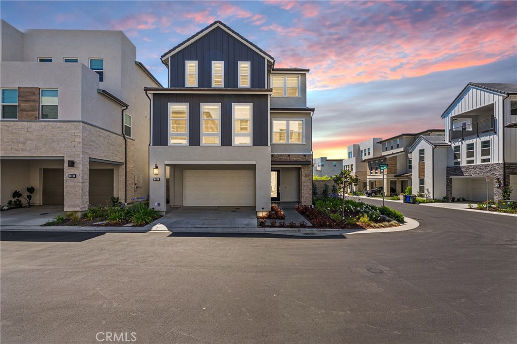 Dc3a7677 Ef2b 46aa A1a9 87c1a326a35e