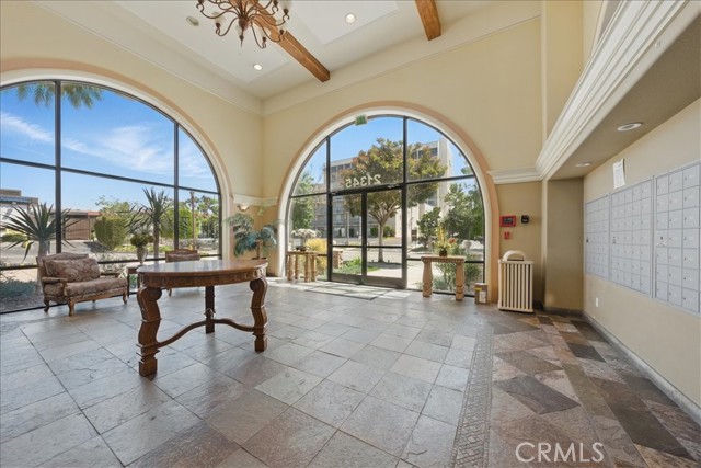 21345 Hawthorne Boulevard, Torrance CA: https://media.crmls.org/medias/dc3aefbf-c900-4458-93e2-c78b52b52954.jpg