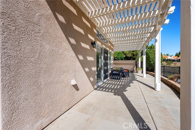 24217 Corte Cordoba, Murrieta CA: https://media.crmls.org/medias/dc3b315e-7206-4007-b217-c64c47d7e3a8.jpg