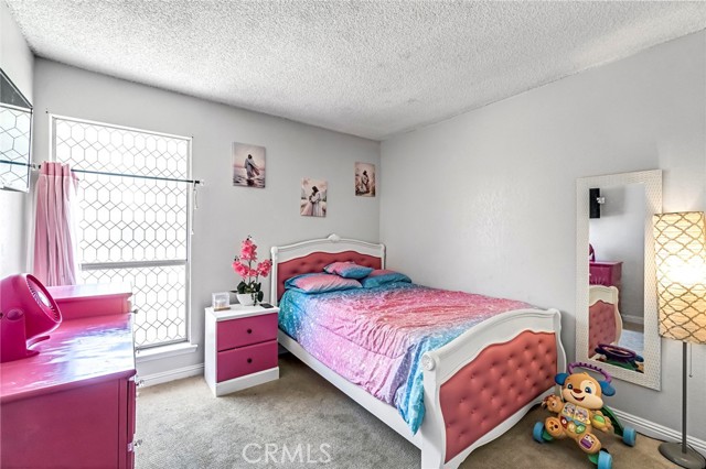 4883 E Geary Street, Fresno CA: https://media.crmls.org/medias/dc3c1a0c-2a75-43d2-9c67-e4a4a04e84fb.jpg