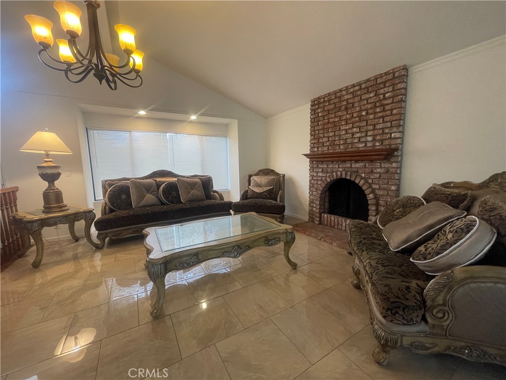 MLS #SR25273139 image #5