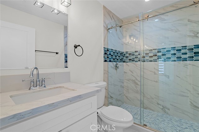 Detail Gallery Image 15 of 25 For 14815 Country Ln #2,  Fontana,  CA 92335 - 3 Beds | 2 Baths