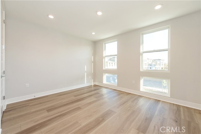 Detail Gallery Image 17 of 40 For 209 Mask, Irvine,  CA 92618 - 5 Beds | 5 Baths