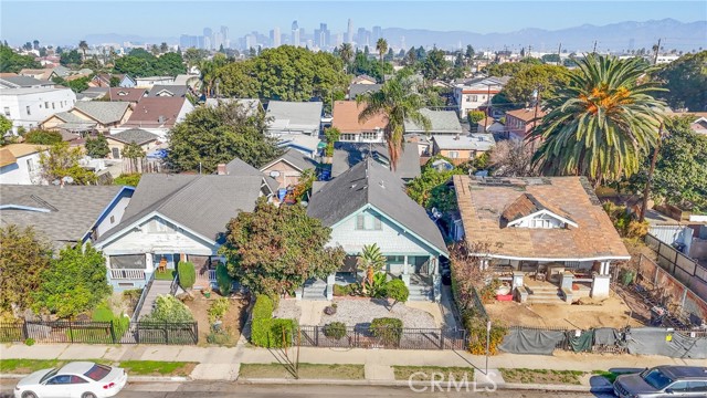 Detail Gallery Image 18 of 21 For 1241 E 43rd, Los Angeles,  CA 90011 - – Beds | – Baths