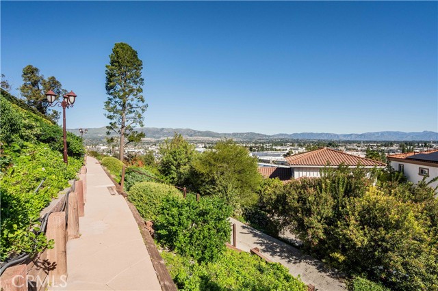 Detail Gallery Image 9 of 28 For 8982 Nevada, West Hills,  CA 91304 - 4 Beds | 2 Baths