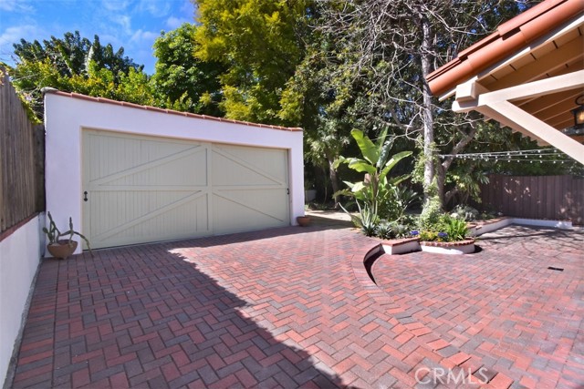 Detail Gallery Image 24 of 27 For 14712 Tustin St, Sherman Oaks,  CA 91403 - 3 Beds | 2 Baths