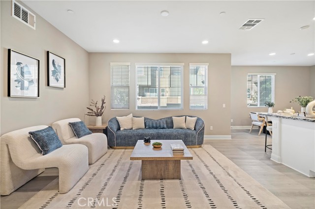 Detail Gallery Image 19 of 75 For 7459 Solstice Pl, Rancho Cucamonga,  CA 91739 - 3 Beds | 3 Baths