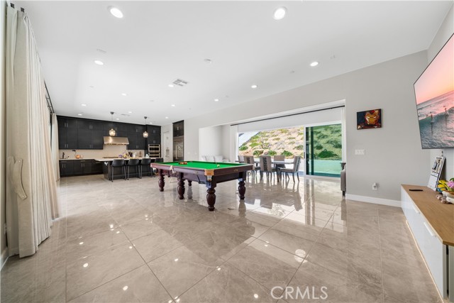 Detail Gallery Image 23 of 73 For 8826 Justify Dr, Rancho Cucamonga,  CA 91701 - 5 Beds | 5/1 Baths