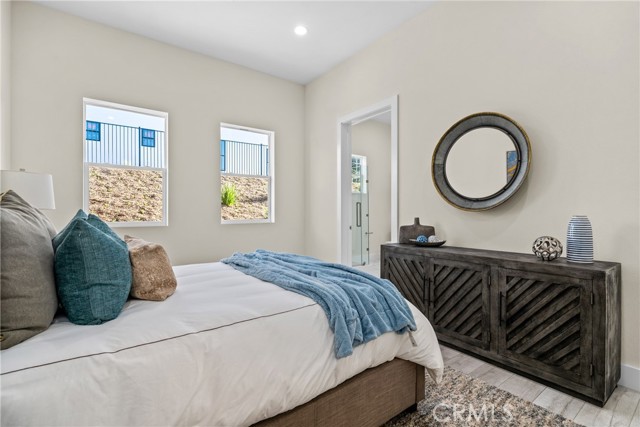 Detail Gallery Image 20 of 36 For 4186 Jameson Dr, Corona,  CA 92881 - 5 Beds | 5/1 Baths