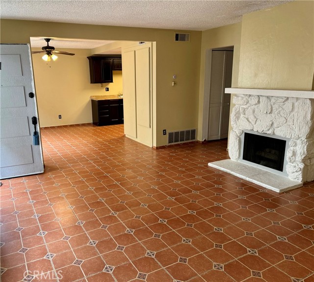 576 Spring Road, 71 photo 3