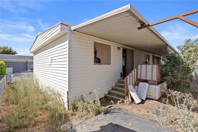 701 E Lassen Avenue, Chico CA: https://media.crmls.org/medias/dc415b49-5957-418c-a73d-742b24657e14.jpg