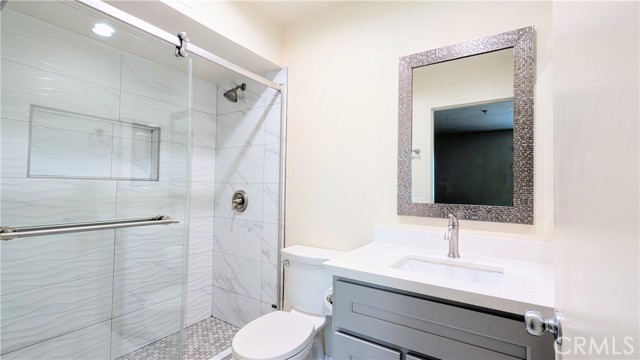 Detail Gallery Image 10 of 23 For 801 S 2nd St #3,  Alhambra,  CA 91801 - 3 Beds | 2 Baths