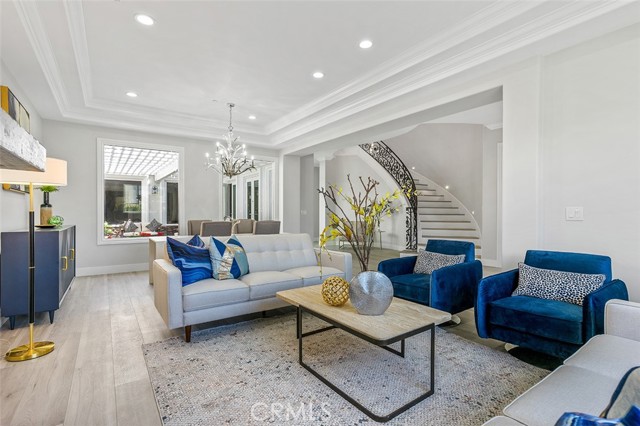 Detail Gallery Image 46 of 74 For 508 Westminster Ave, Newport Beach,  CA 92663 - 5 Beds | 5/1 Baths