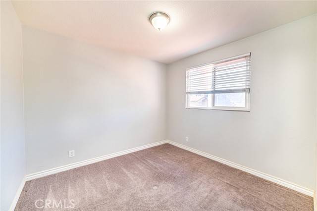 Detail Gallery Image 14 of 22 For 22936 Brookhollow, Moreno Valley,  CA 92557 - 4 Beds | 2/1 Baths