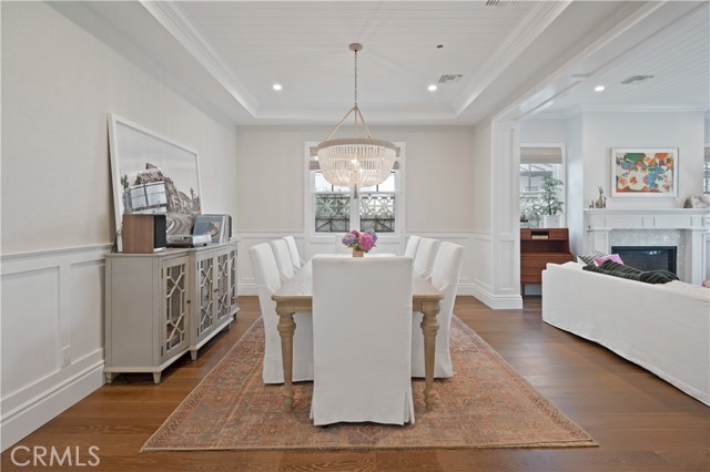 868 27th Street, Manhattan Beach, California 90266, 5 Bedrooms Bedrooms, ,6 BathroomsBathrooms,Residential,Sold,27th,SB21254472