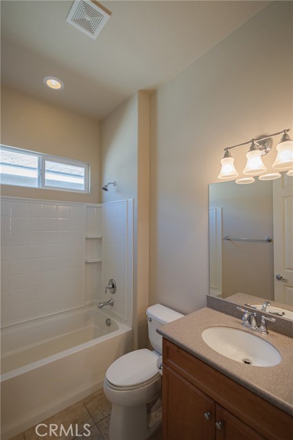 10301 Darby Road, Apple Valley CA: https://media.crmls.org/medias/dc44d7ef-54b6-49df-b726-8b71215954cf.jpg