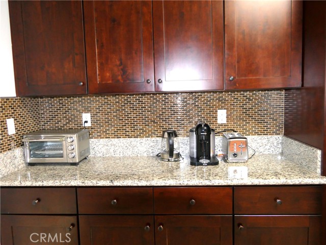 Detail Gallery Image 8 of 26 For 1735 S Easy Way, Anaheim,  CA 92804 - 3 Beds | 2/1 Baths