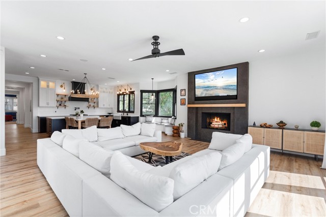 18534 Cobblestone Court, Yorba Linda CA: https://media.crmls.org/medias/dc45611b-2ac3-408f-8471-78973625703d.jpg