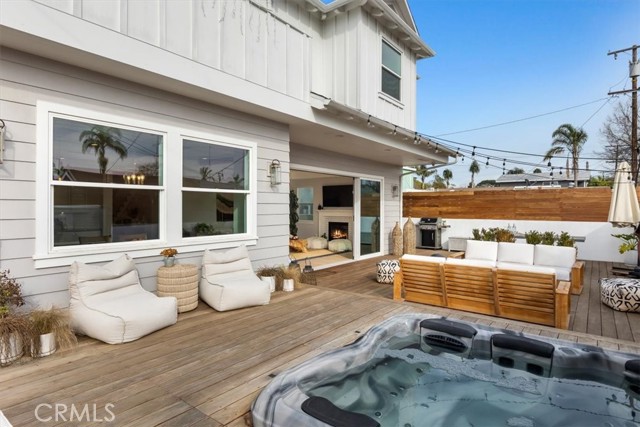 2306 Robinson Street, Redondo Beach, California 90278, 5 Bedrooms Bedrooms, ,4 BathroomsBathrooms,Residential,Sold,Robinson,SB22018047