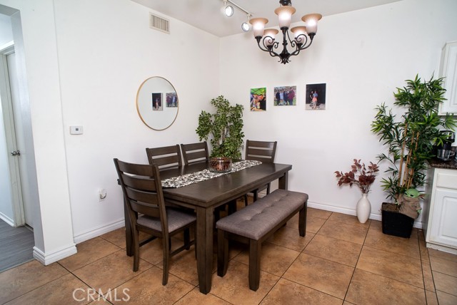 Detail Gallery Image 4 of 16 For 20000 Plum Canyon, Saugus,  CA 91350 - 2 Beds | 2 Baths