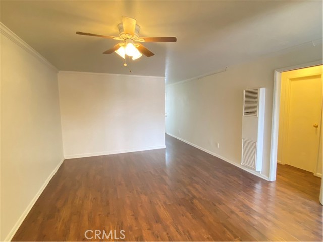 Detail Gallery Image 11 of 30 For 2153 W Brownwood Ave #3,  Anaheim,  CA 92801 - 3 Beds | 1 Baths