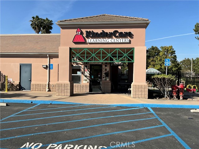 Detail Gallery Image 13 of 14 For 18 La Ronda, Irvine,  CA 92606 - 3 Beds | 3 Baths