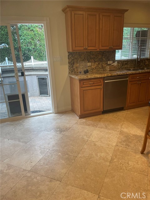 131 S Ellery Drive, San Pedro CA: https://media.crmls.org/medias/dc4854d0-71c5-4190-8161-a8da2121a43b.jpg