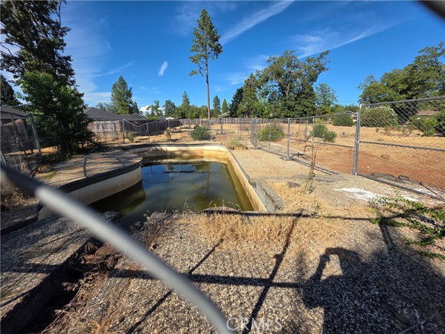 Detail Gallery Image 9 of 11 For 219 Redbud Dr, Paradise,  CA 95969 - – Beds | – Baths