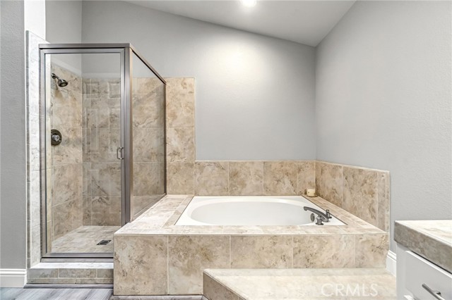 Detail Gallery Image 24 of 32 For 645 E Champlain Dr #106,  Fresno,  CA 93730 - 2 Beds | 4 Baths