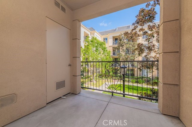 Detail Gallery Image 12 of 26 For 2224 Watermarke, Irvine,  CA 92612 - 1 Beds | 1 Baths