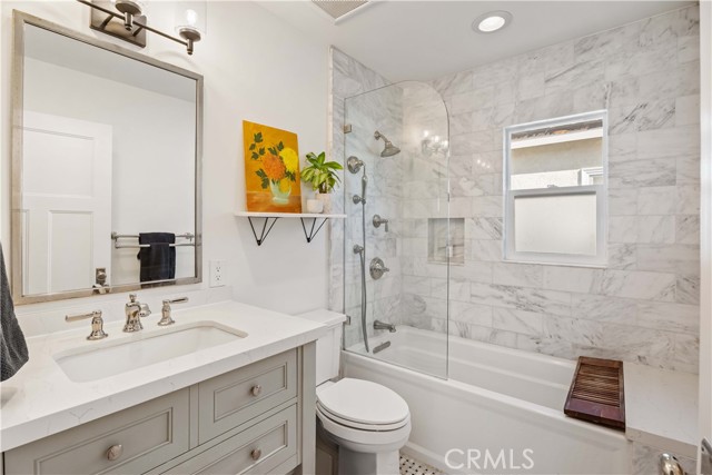 316 Claremont photo 43