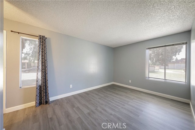 Detail Gallery Image 10 of 16 For 1001 Mcdonald Way #7,  Bakersfield,  CA 93309 - 2 Beds | 1 Baths
