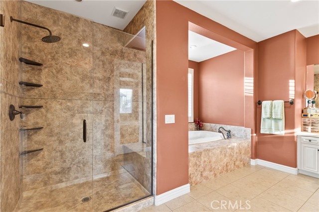 Detail Gallery Image 34 of 66 For 13761 Breeders Cup Dr, Rancho Cucamonga,  CA 91739 - 5 Beds | 4/1 Baths