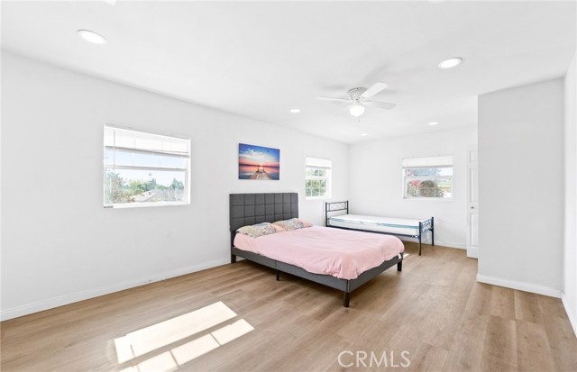 Detail Gallery Image 14 of 31 For 15219 Willard, Panorama City,  CA 91402 - 10 Beds | 8 Baths