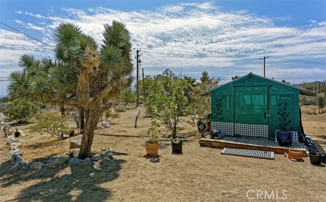 Detail Gallery Image 27 of 31 For 1895 Barkley Ranch Rd, Pinon Hills,  CA 92372 - 3 Beds | 2 Baths