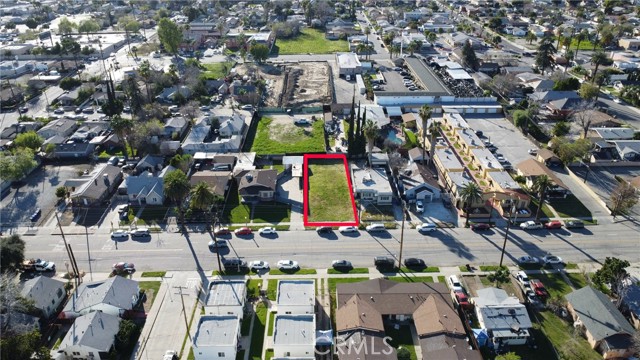 1346 N D Street, San Bernardino CA: https://media.crmls.org/medias/dc4d3e31-c95d-4a99-926d-1e7748fb17d9.jpg