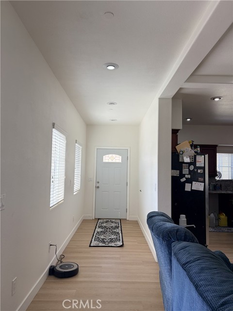 Detail Gallery Image 8 of 49 For 4941 W 130th, Hawthorne,  CA 90250 - 4 Beds | 4 Baths