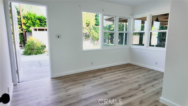 127 Las Tunas, Arcadia CA: https://media.crmls.org/medias/dc4f2444-4d8c-4bea-a752-3529f987e20f.jpg