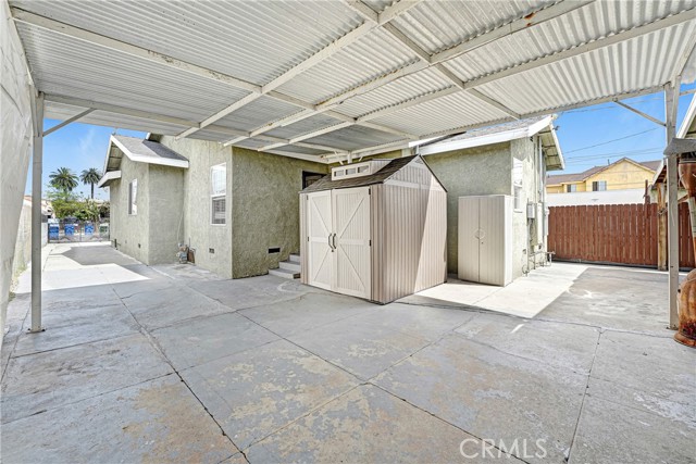 Detail Gallery Image 19 of 33 For 810 E 87th, Los Angeles,  CA 90002 - 4 Beds | 2 Baths