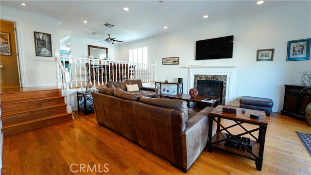 716 Catalina Avenue, Redondo Beach, California 90277, 3 Bedrooms Bedrooms, ,3 BathroomsBathrooms,Residential,Sold,Catalina,DW22220315