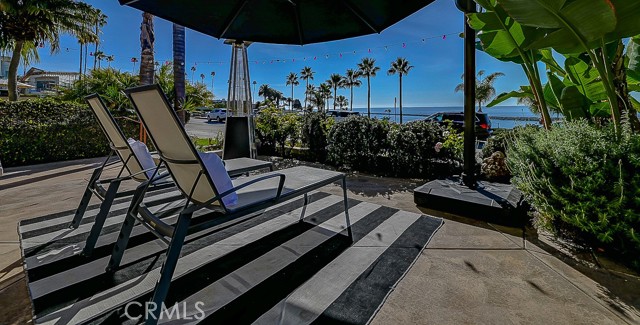 2614 Ocean Boulevard, Corona del Mar CA: https://media.crmls.org/medias/dc511ceb-75bb-4276-9067-51f91f91d73d.jpg