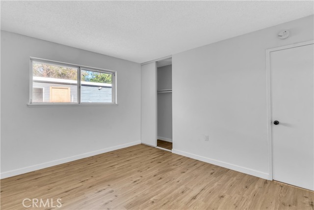 Detail Gallery Image 9 of 16 For 14147 Arrowhead Dr, Victorville,  CA 92395 - 4 Beds | 2 Baths