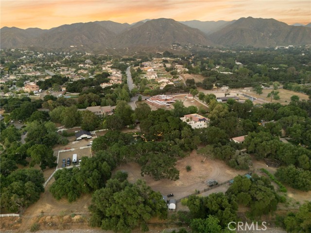 Detail Gallery Image 5 of 35 For 26933 Sand Canyon Rd, Canyon Country,  CA 91387 - 6 Beds | 7/2 Baths