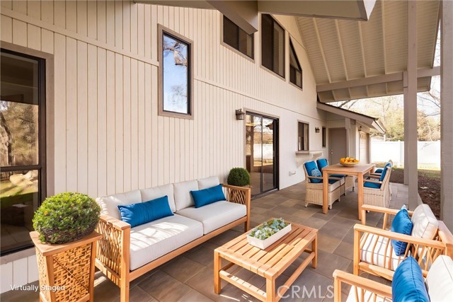 39627 Brandywine Lane, Oakhurst CA: https://media.crmls.org/medias/dc52bae9-baf7-481b-99f4-0a8258e95816.jpg