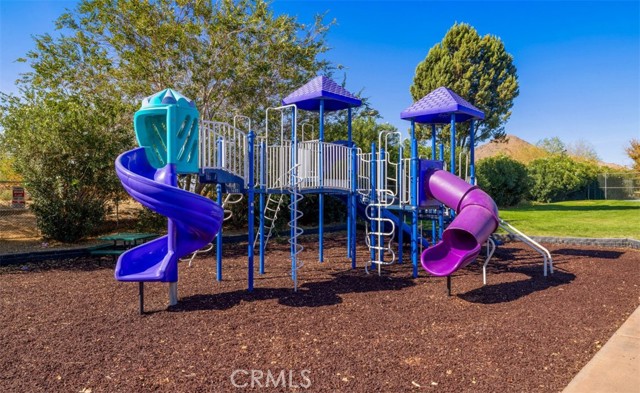 Detail Gallery Image 10 of 24 For 20843 Waalew Rd #C83,  Apple Valley,  CA 92307 - 3 Beds | 2 Baths