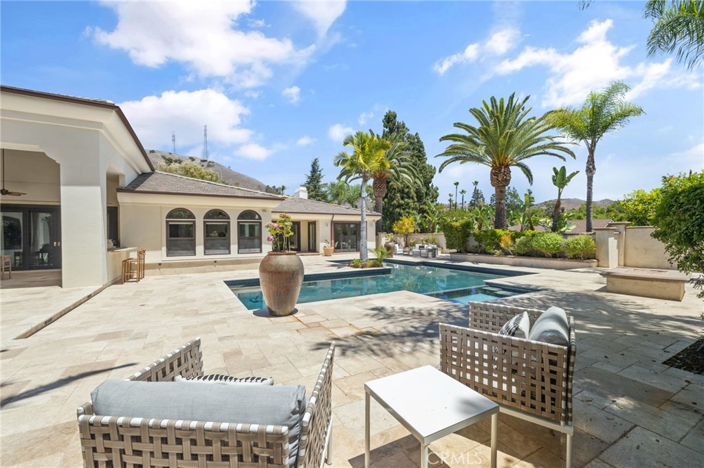 Dc5411c5 142b 4505 8548 D4ef58b07947