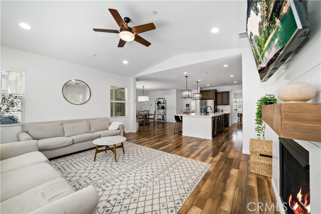 Detail Gallery Image 28 of 74 For 30635 Fern Gully Dr, Murrieta,  CA 92563 - 4 Beds | 3/1 Baths