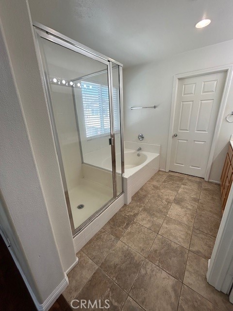 Detail Gallery Image 13 of 42 For 1911 Cefalu Ct, Riverside,  CA 92507 - 5 Beds | 2/1 Baths
