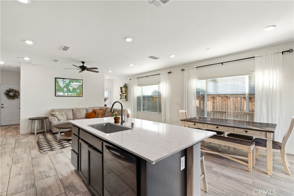 MLS #PI25260392 image #10